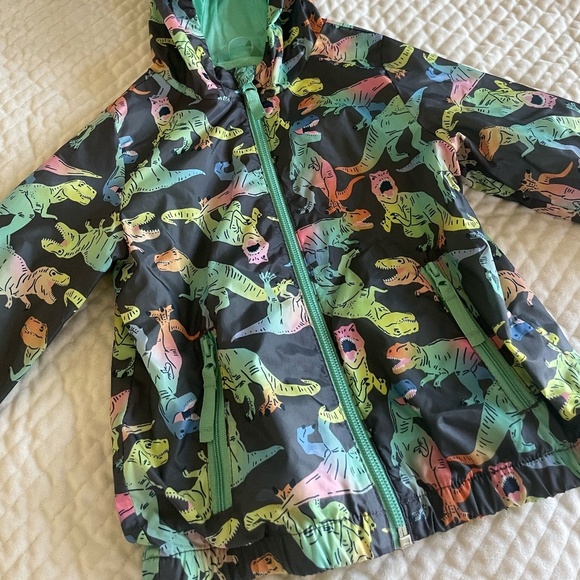 TODDLER RAINBOW DINOSAUR DESIGN CAT & JACK WINDBREAKER JACKET SIZE 2T - Picture 6 of 9